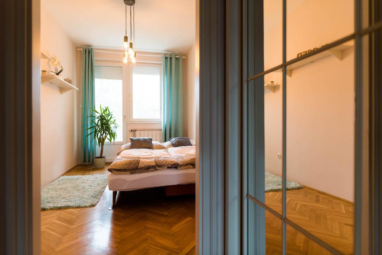 Apartamento Szeged Gyoengye Exterior foto